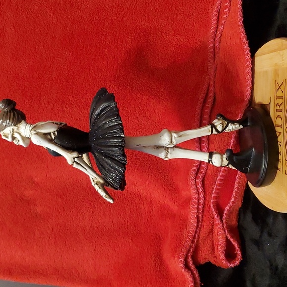 Day of the Dead Ballerina Skelton Dancer - Picture 6 of 7